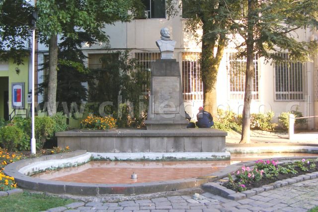 Chillán - CHILECRONO, Hechos que marcaron la historia de Chile. Fotografías originales. Propiedad de WWW.CHILECRONO.CL CHILECRONO, Hechos, Acontecimientos, efemérides que marcaron la historia de Chile. Fotografías originales. Propiedad de WWW.CHILECRONO.CL