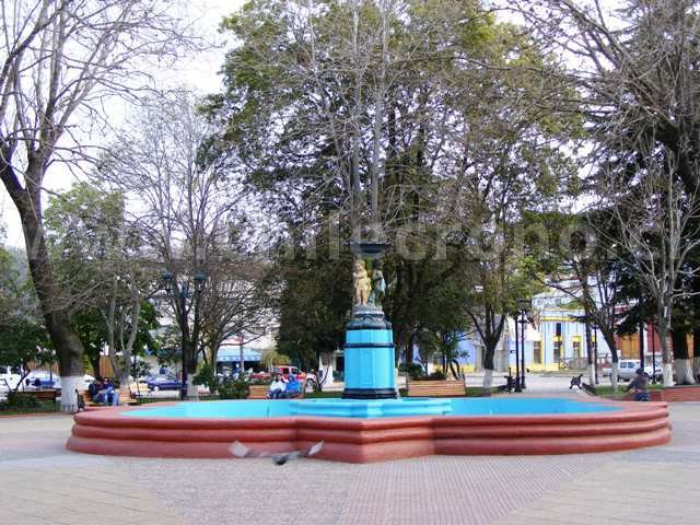 Constitución - CHILECRONO, Hechos que marcaron la historia de Chile. Fotografías originales. Propiedad de WWW.CHILECRONO.CL CHILECRONO, Hechos, Acontecimientos, efemérides que marcaron la historia de Chile. Fotografías originales. Propiedad de WWW.CHILECRONO.CL