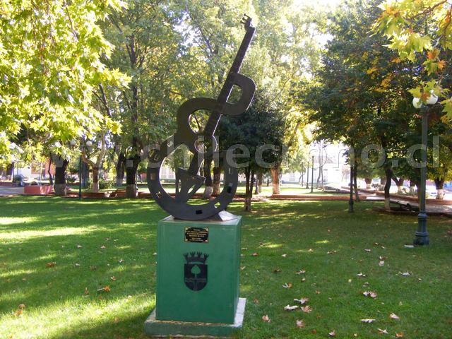 Pemuco - CHILECRONO, Hechos que marcaron la historia de Chile. Fotografías originales. Propiedad de WWW.CHILECRONO.CL CHILECRONO, Hechos, Acontecimientos, efemérides que marcaron la historia de Chile. Fotografías originales. Propiedad de WWW.CHILECRONO.CL